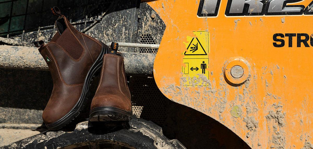 How to Clean Your Work Boots and Safety Shoes: Complete Guide - MooseLog