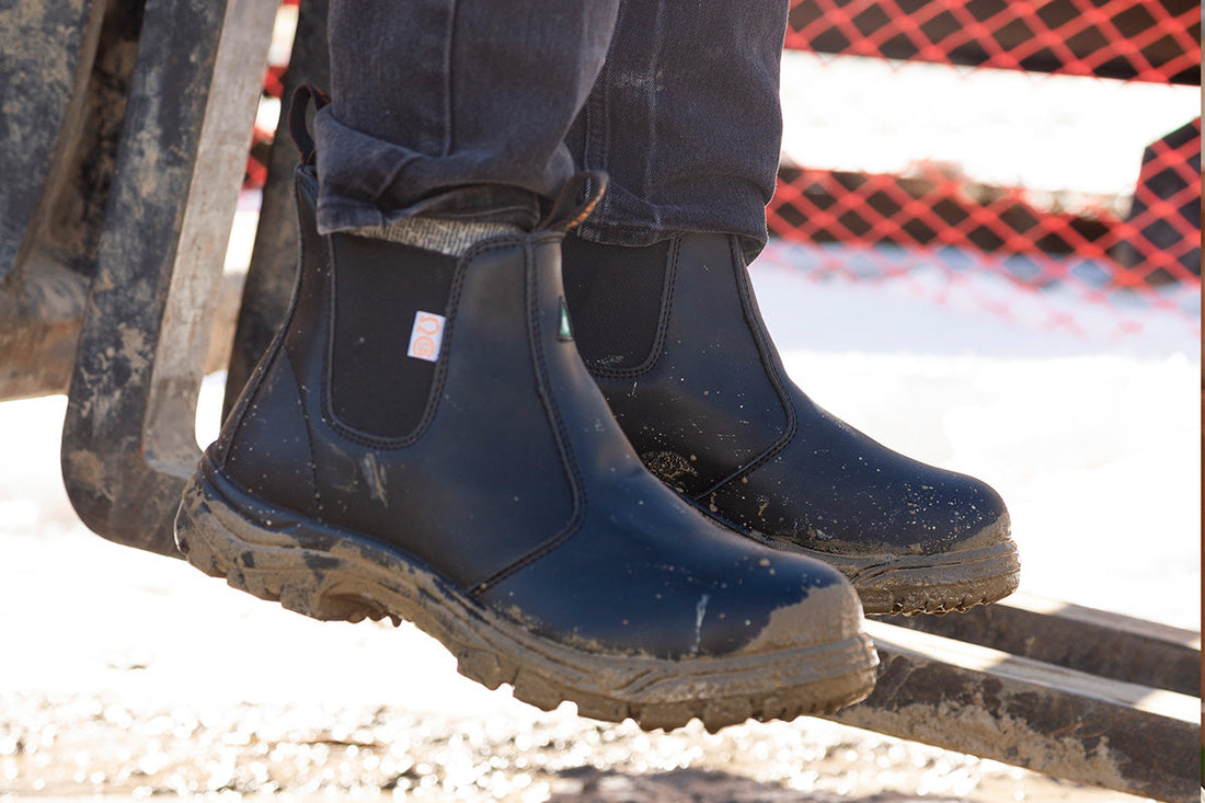 Synthetic vs. Leather Work Boots: Which is Right for You? | MooseLog