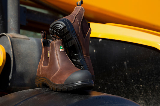Steel Toe Boots vs. Composite Boots: A Comparison - MooseLog