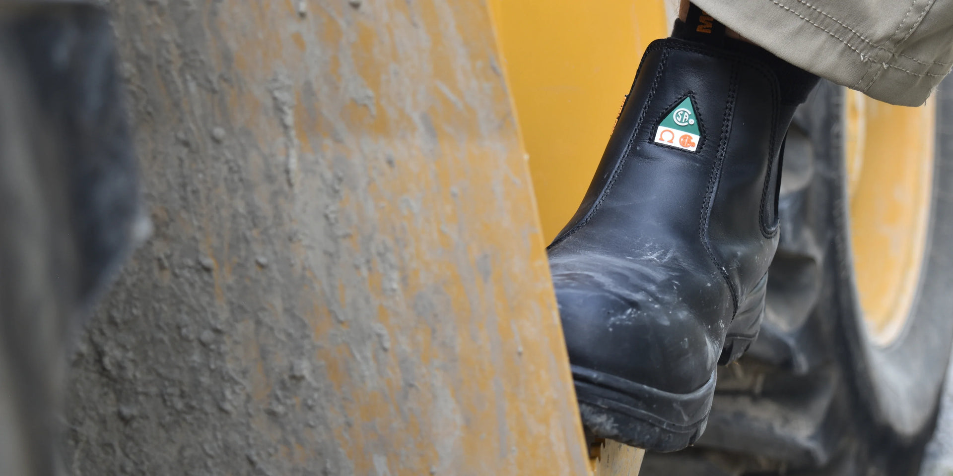 Slip On Composite Toe Boots