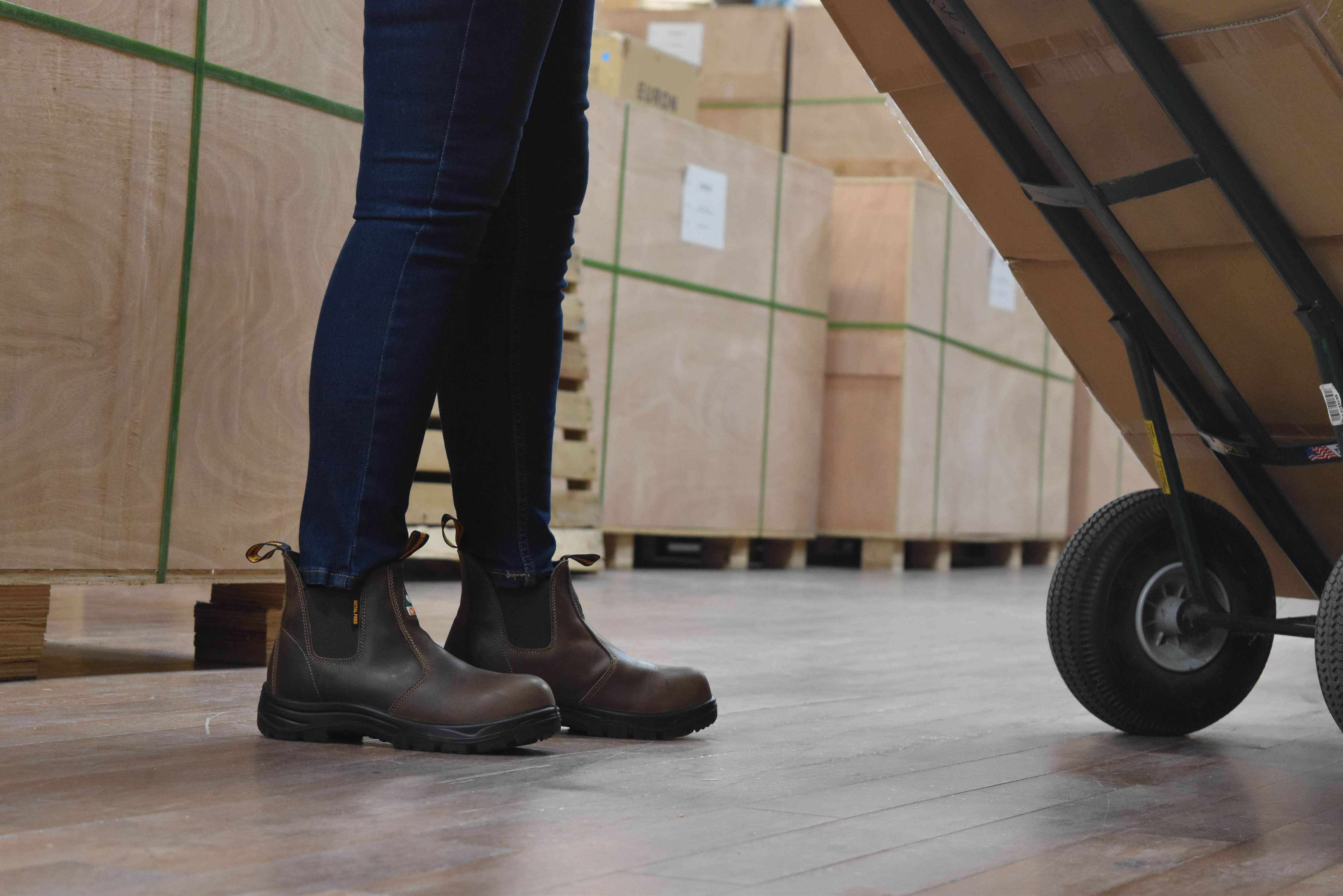 Women's Work Boots | CSA & ASTM Safety Certified | MooseLog