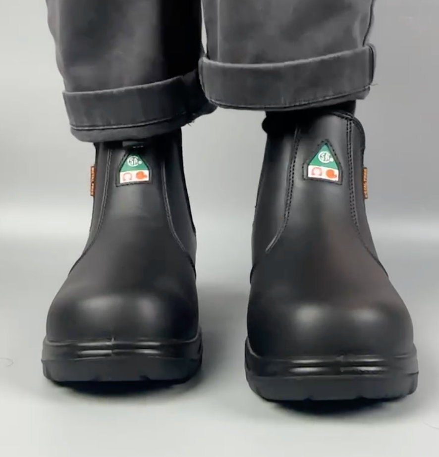 MooseLog Timber Women's Black Product Videoshoot